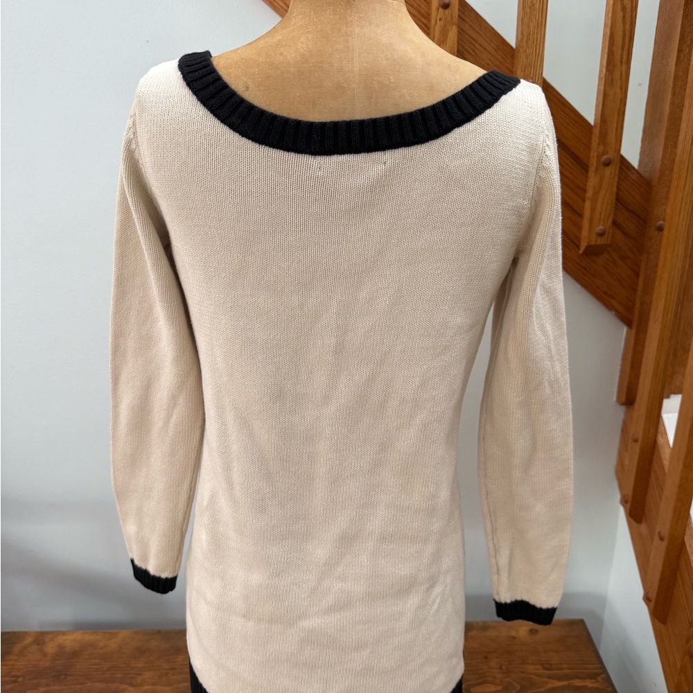 Betsey Johnson Cream Marilyn Graphic Long Sweater - Picture 2 of 7